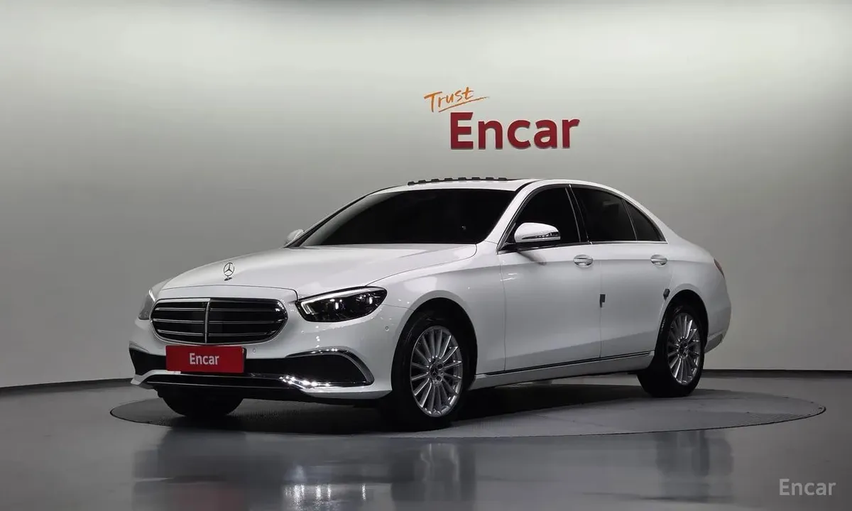 MERCEDES-BENZ E-CLASS 220D 4MATIC 2021