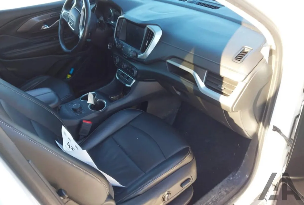 GMC TERRAIN AWD SLT 2022