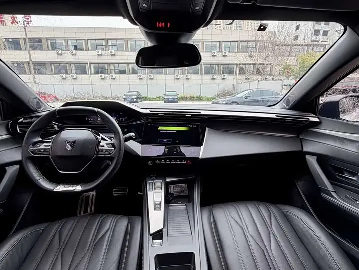 PEUGEOT 408X 2023