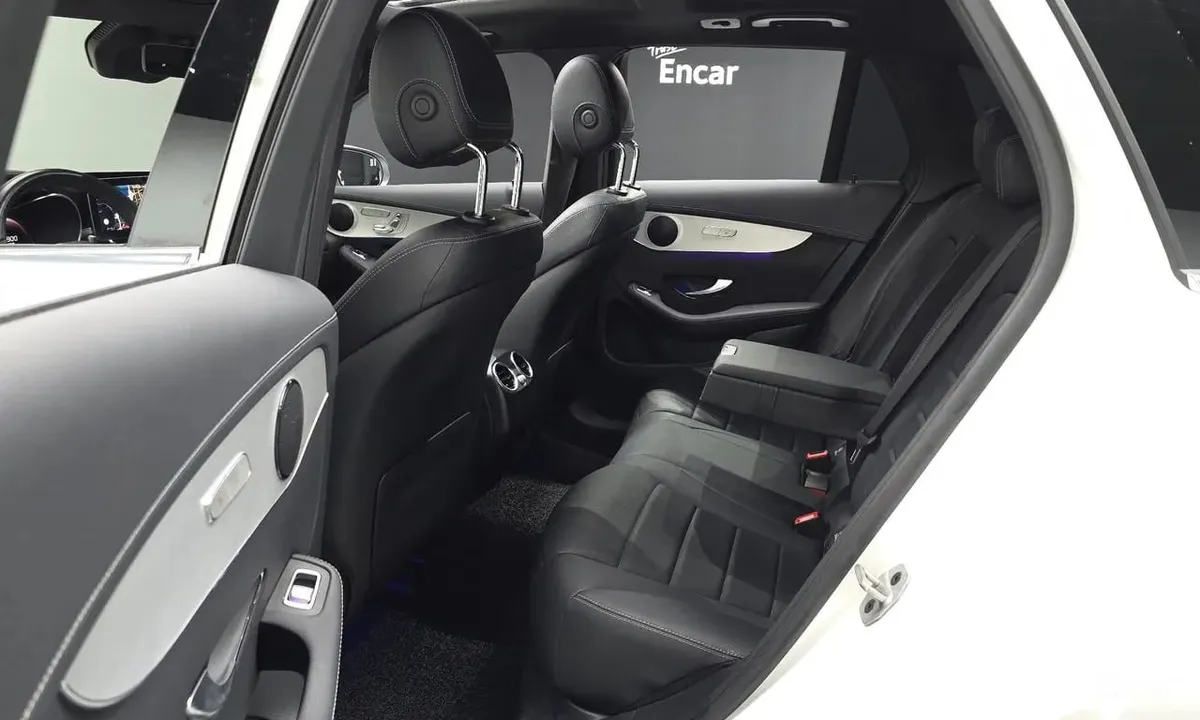 MERCEDES-BENZ GLC 220D 2021