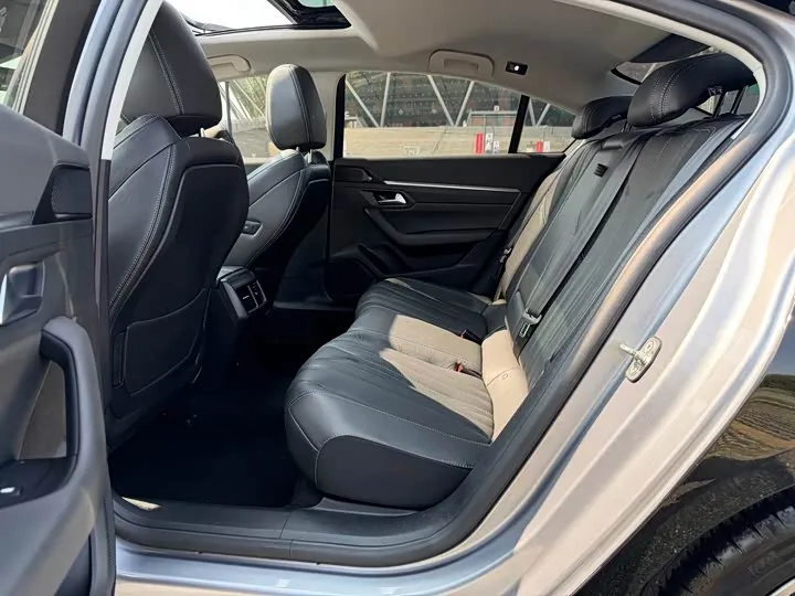 PEUGEOT 508L 400THP DYNAMIC FLAGSHIP 2023