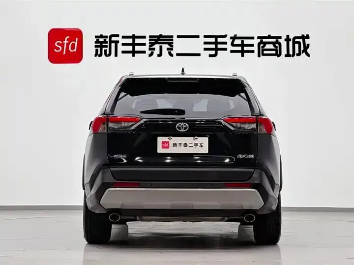 TOYOTA RAV4 FASHION PLUS EDITION 2023
