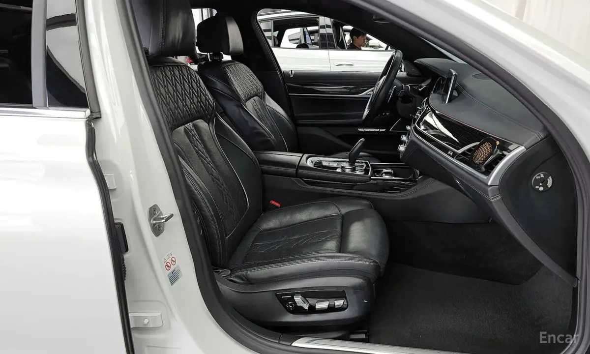 BMW 730D M SPORT 2018