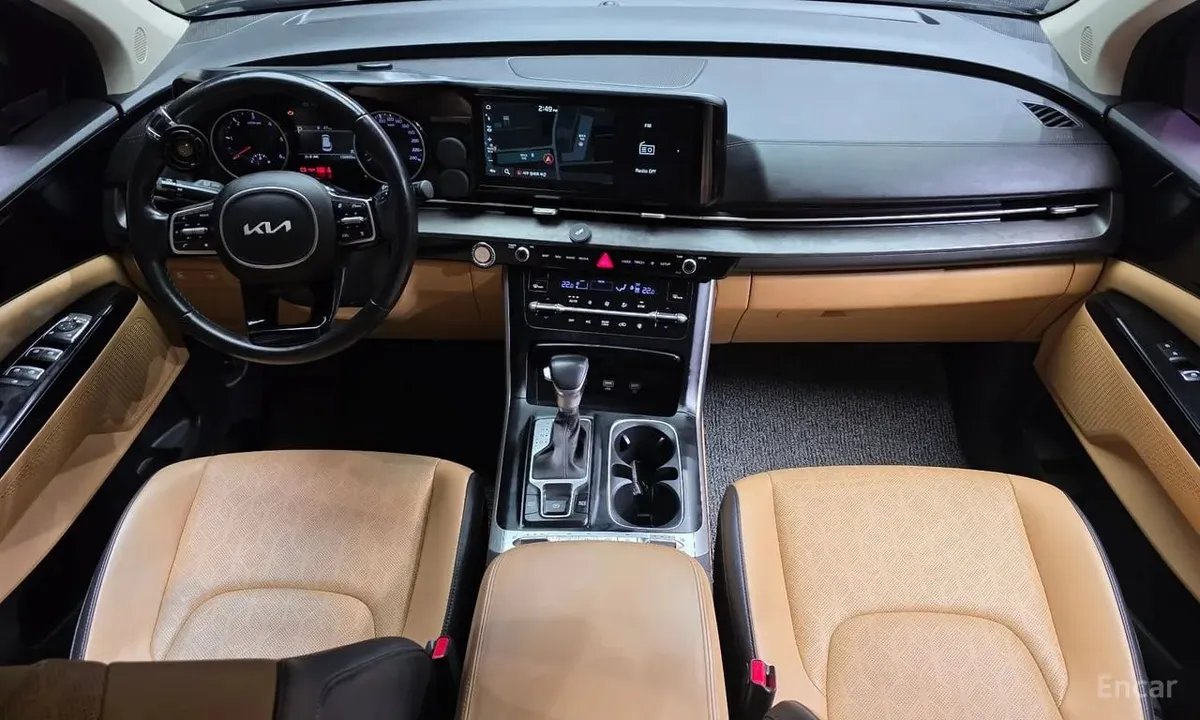 KIA CARNIVAL 9-SEATER PRESTIGE 2021