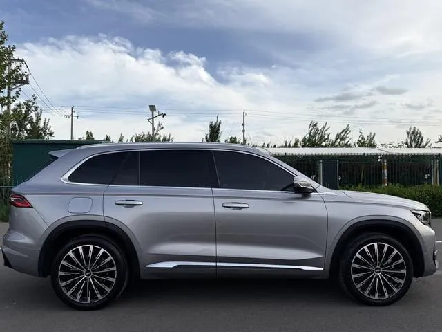 GEELY MONJARO 2024