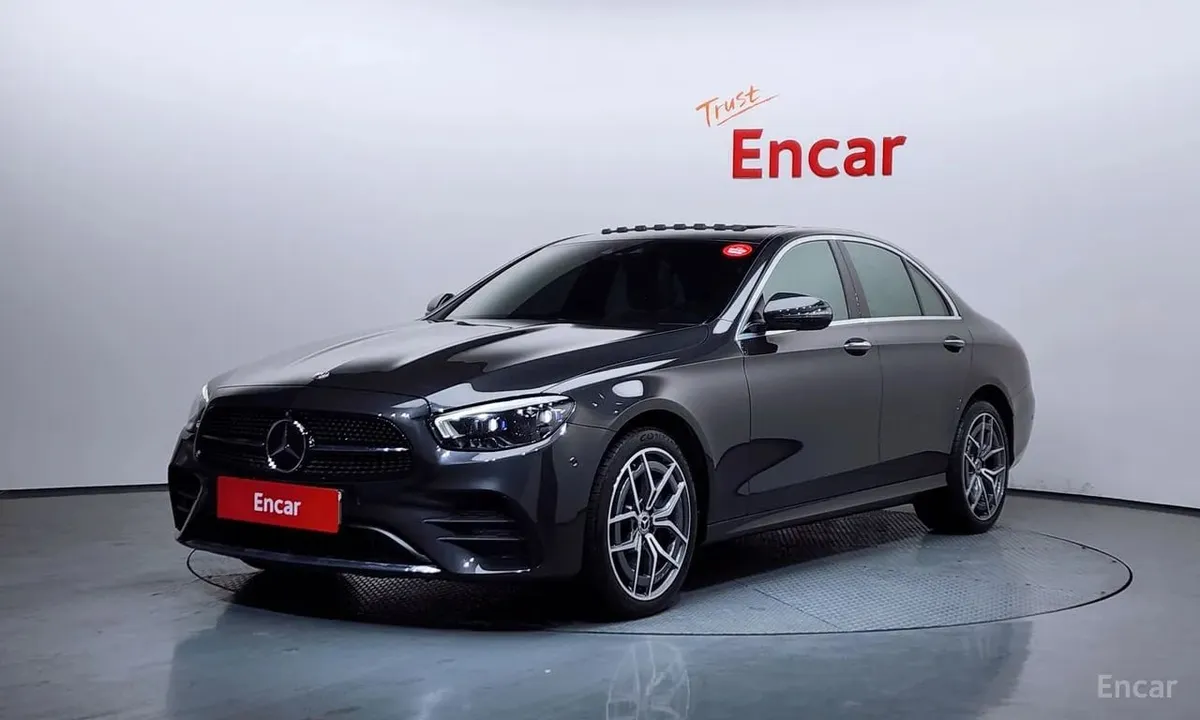 MERCEDES-BENZ E220D AMG LINE 2022