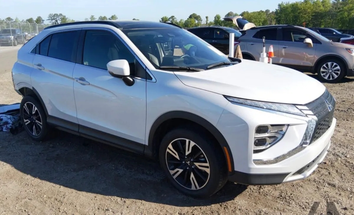 MITSUBISHI ECLIPSE CROSS 2023