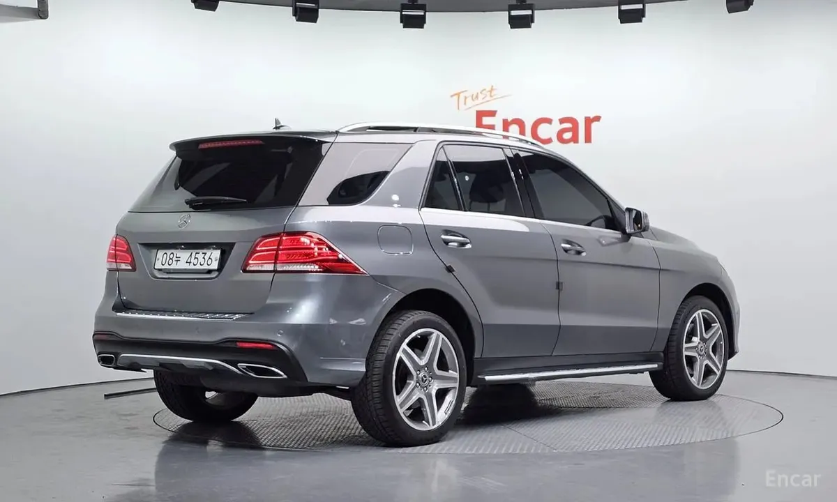 MERCEDES-BENZ GLE ПОДОГРЕВ ВЕНТИЛЯЦИЯ И ПАМЯТЬ ПЕРЕДНИХ СИДЕНИЙ 2017