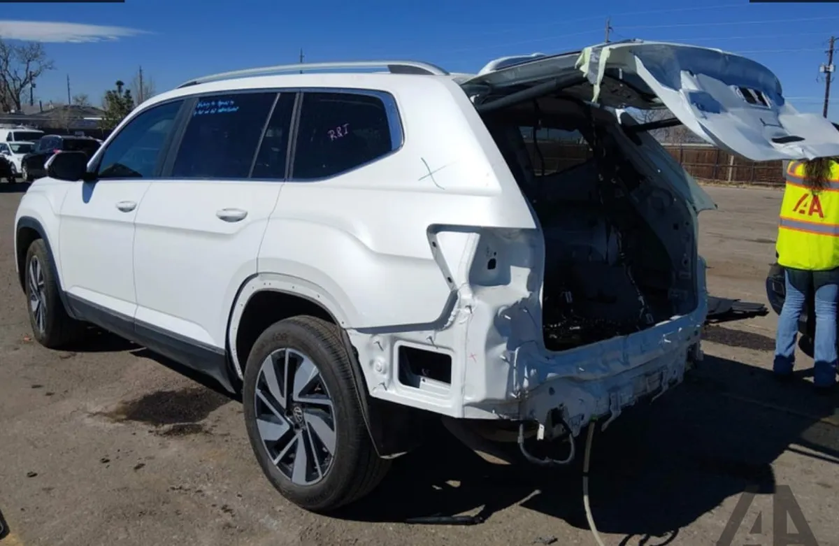 VOLKSWAGEN ATLAS SEL 2024
