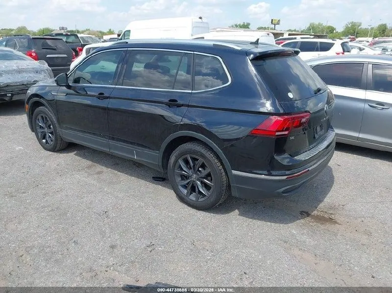 VOLKSWAGEN TIGUAN 4X4) 2022