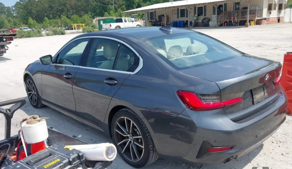 BMW 330I 2020