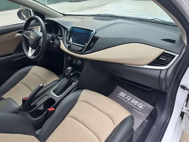 CHEVROLET CRUZE 2022