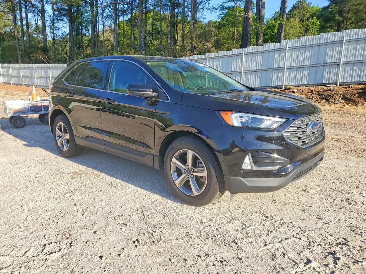 FORD EDGE SEL 2022