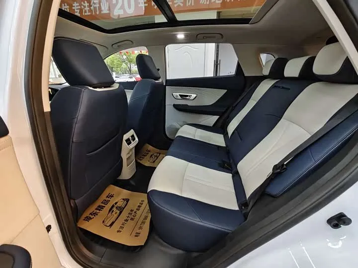 DONGFENG AEOLUS HUGE 2022
