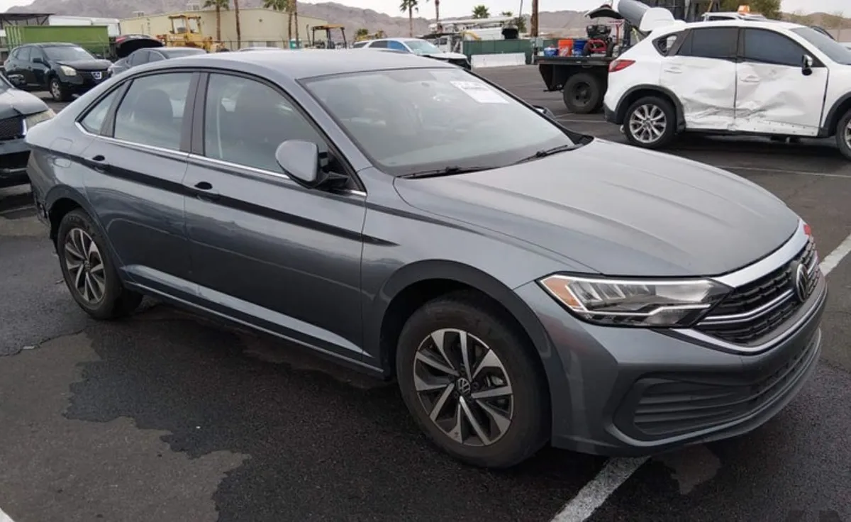 VOLKSWAGEN JETTA 2022