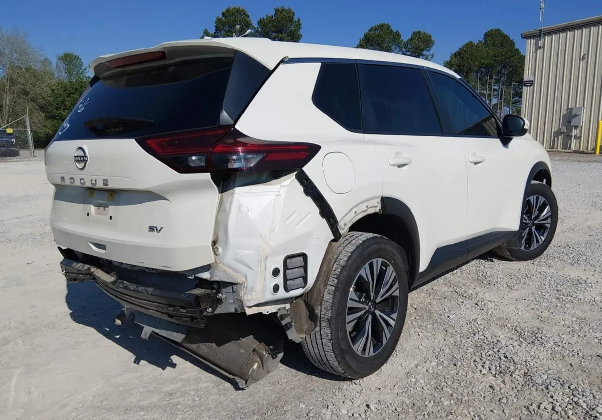 NISSAN ROGUE SV 2023