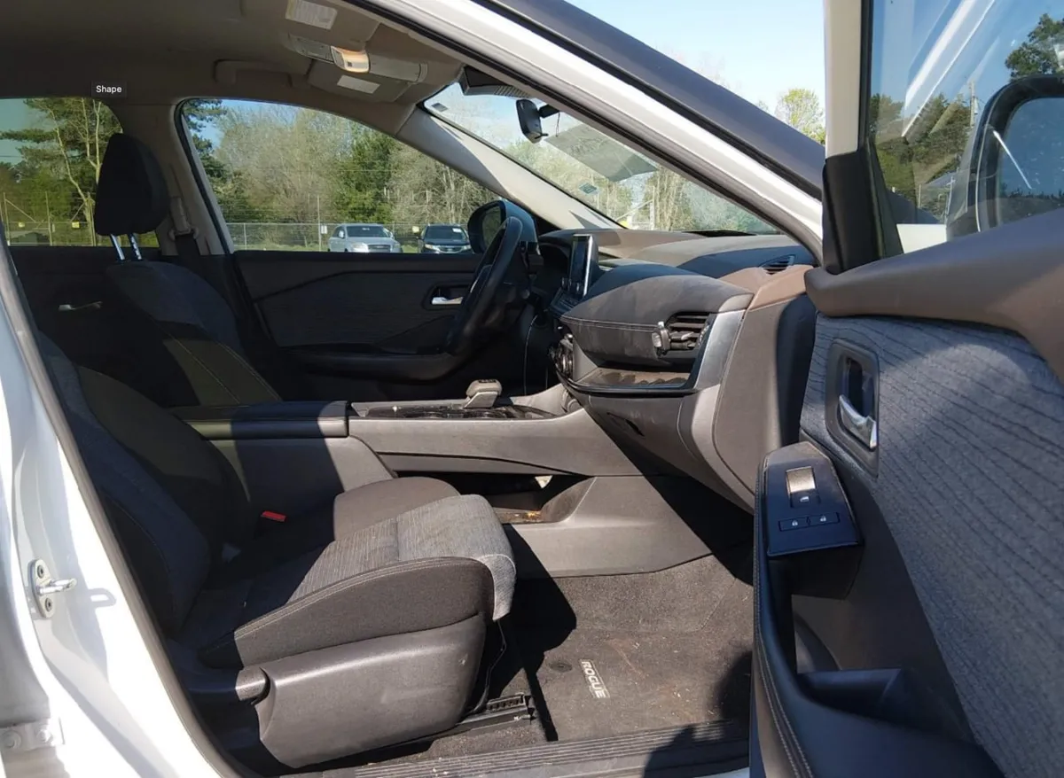 NISSAN ROGUE SV 2023