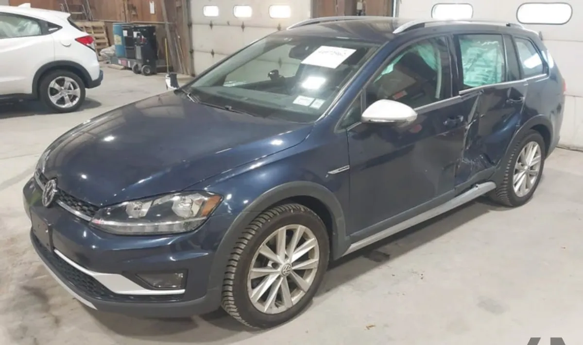 VOLKSWAGEN GOLF ALLTRACK TSI 2019