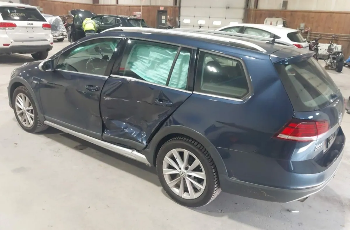 VOLKSWAGEN GOLF ALLTRACK TSI 2019
