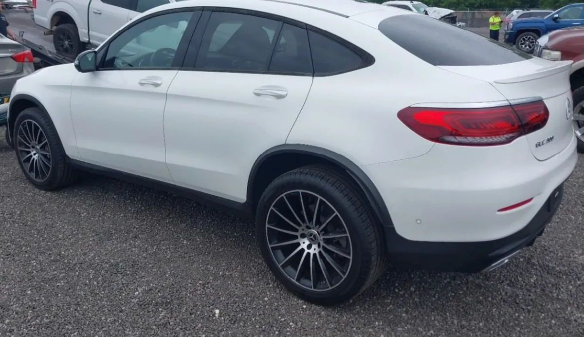 MERCEDES-BENZ GLC 300 COUPE 4MATIC 2020