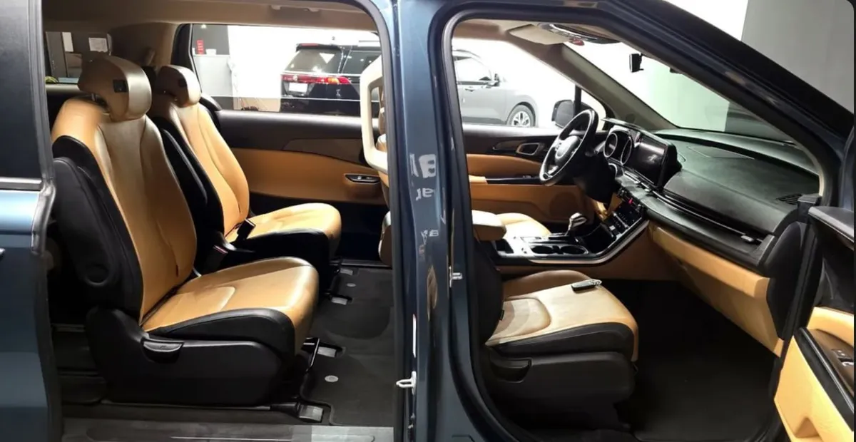 KIA CARNIVAL PRESTIGE 2022