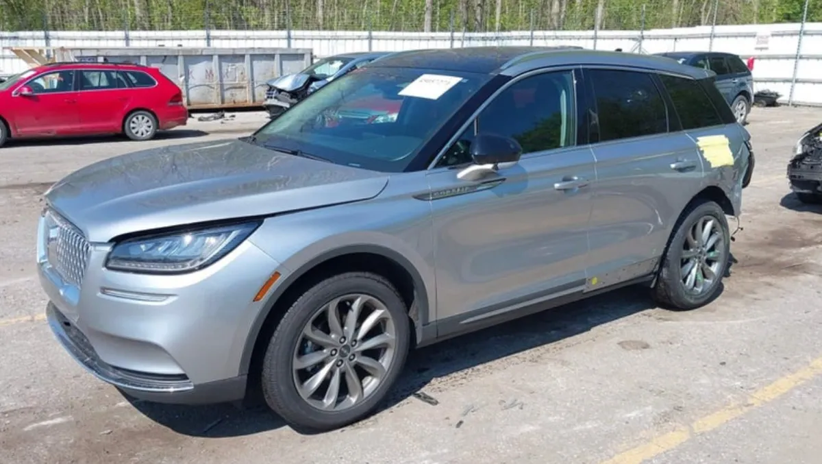 LINCOLN CORSAIR STANDARD 2022