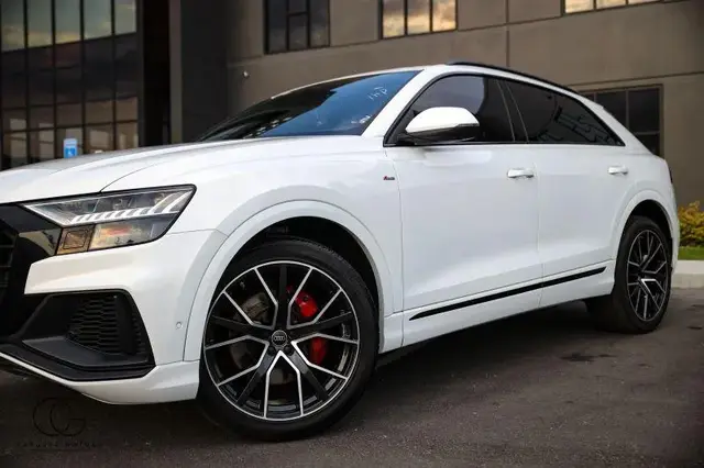 AUDI Q8 PREMIUM PLUS 2023