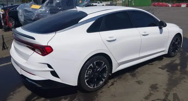 KIA K5 GT-LINE 2023