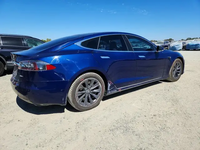 TESLA MODEL S 2018
