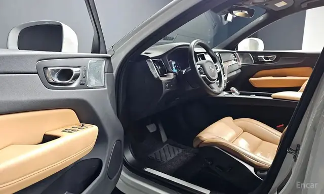 VOLVO XC60 B5 INSCRIPTION 2022