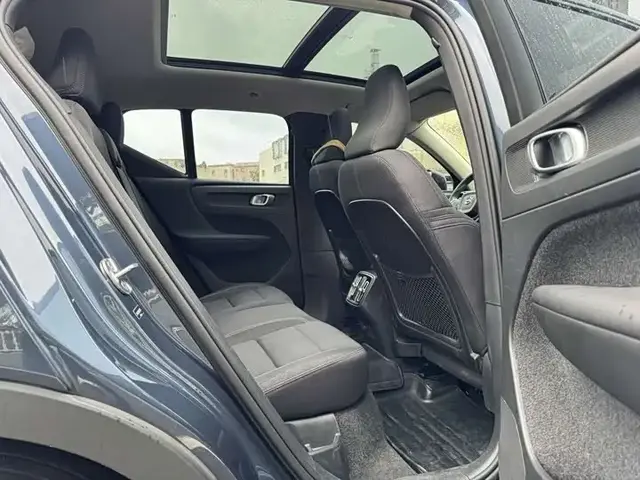 VOLVO XC40 T4 AWD 2022
