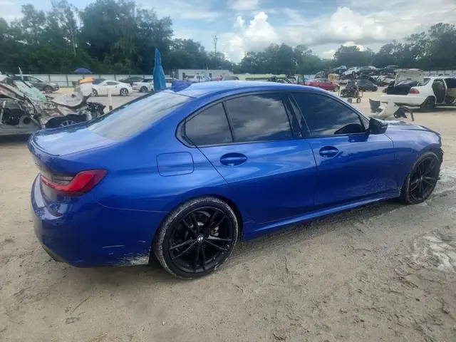 BMW 330XI 2022