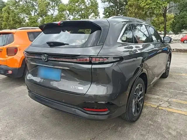 CHANGAN CS75PLUS 2025