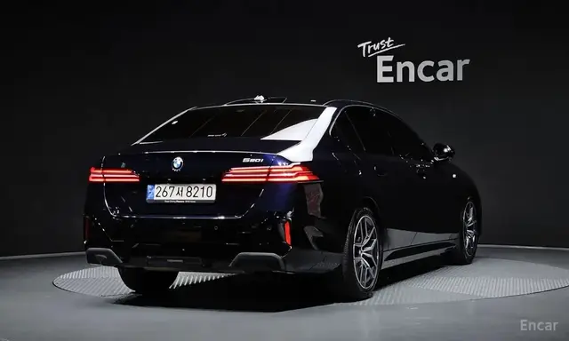 BMW 520I M SPORT 2024