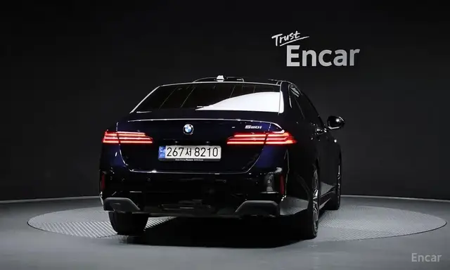 BMW 520I M SPORT 2024