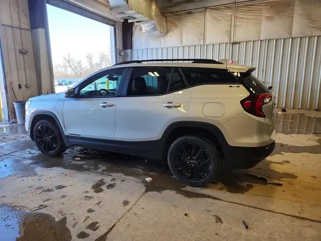 GMC TERRAIN SLE 2022