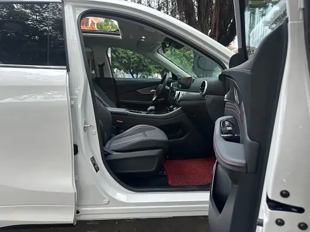 GEELY BOYUE L LUXURY 2023