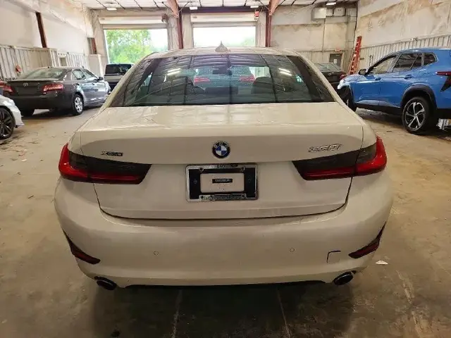 BMW 330XI 2020