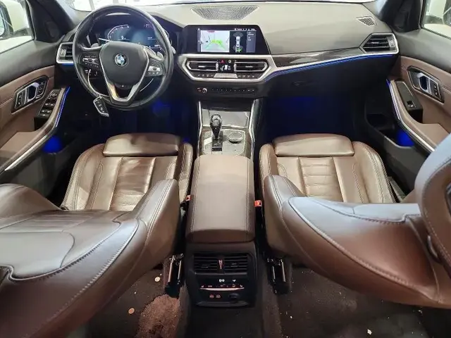 BMW 330XI 2020