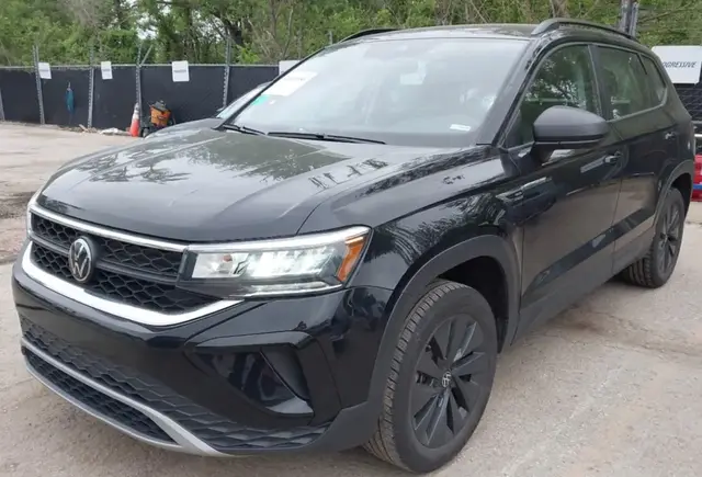 VOLKSWAGEN TAOS 2023