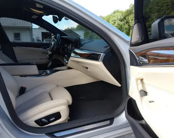 BMW 530I XDRIVE 2018
