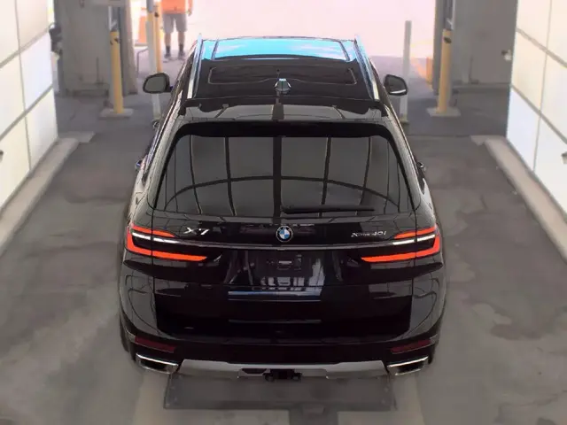 BMW X7 XDRIVE40I 2023