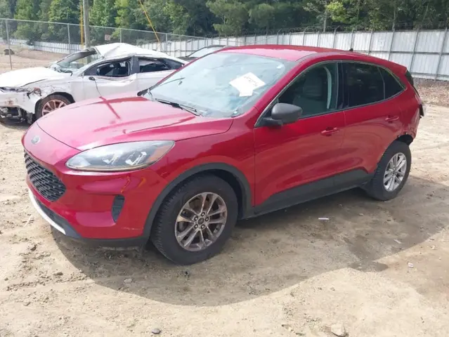 FORD ESCAPE SE 2022
