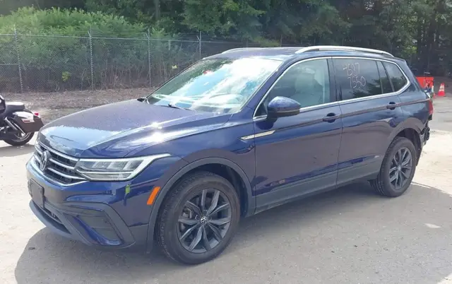 VOLKSWAGEN TIGUAN SE 2022