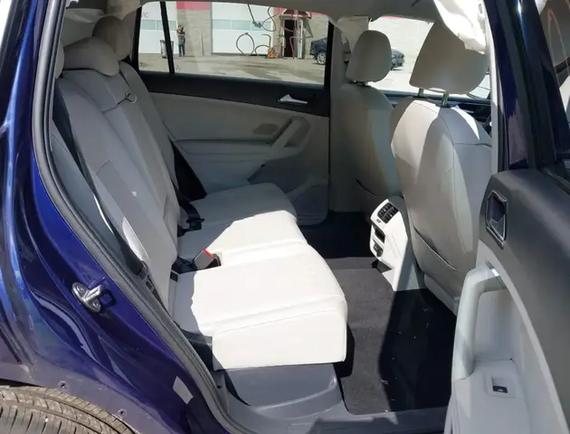 VOLKSWAGEN TIGUAN SE 2022
