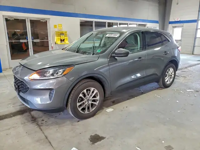 FORD ESCAPE SE 2022