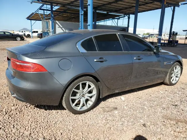 JAGUAR XE PREMIUM 2018