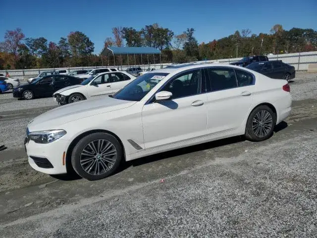 BMW 530 XI 2019