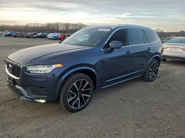 VOLVO XC90 T6 MOMENTUM 2022