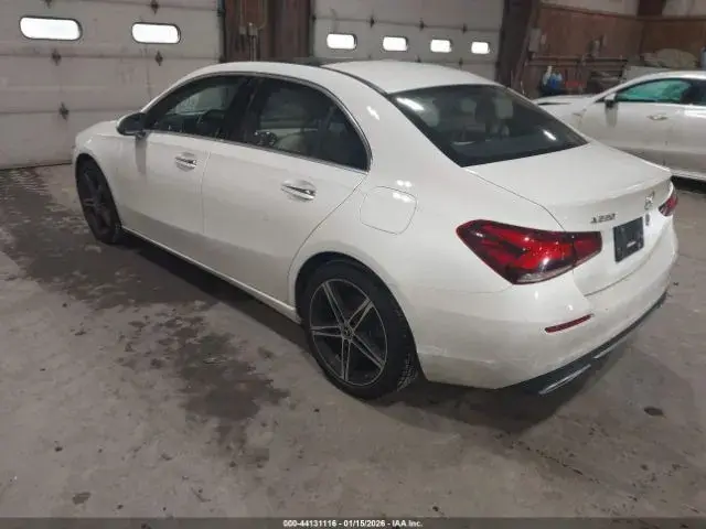 MERCEDES-BENZ A-CLASS A 220 4MATIC 2022